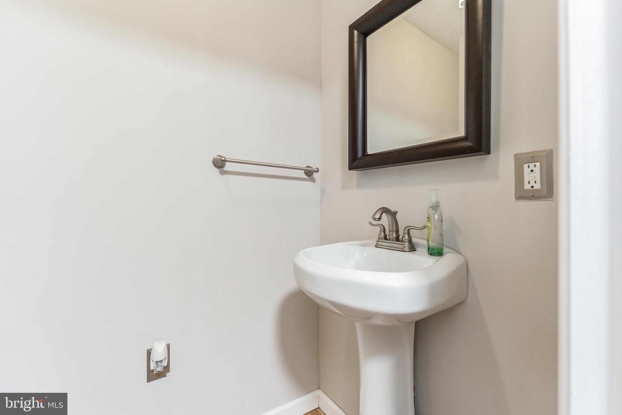 2917 Eastern Avenue Baltimore, MD 21224 - Photo 26 of 33