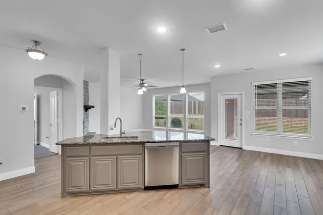 $3,395 | 174 Half Moon Drive, Waxahachie, TX 75165