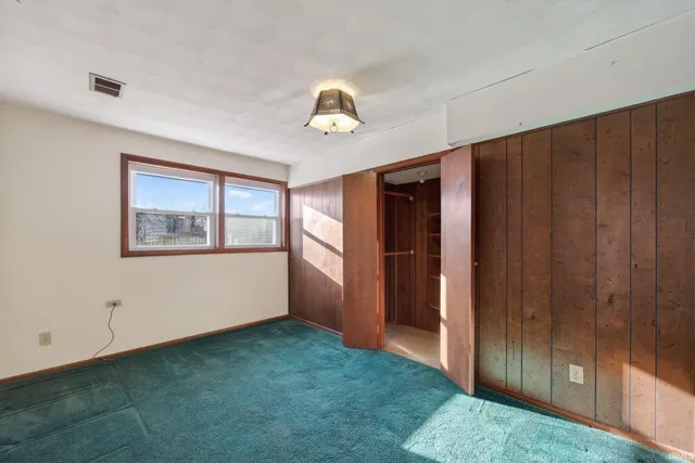 $332,000 | 3507 South Roxbury Circle, Bloomington, IN 47401