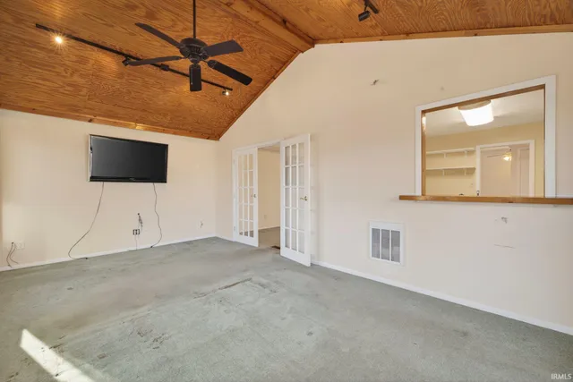 $332,000 | 3507 South Roxbury Circle, Bloomington, IN 47401