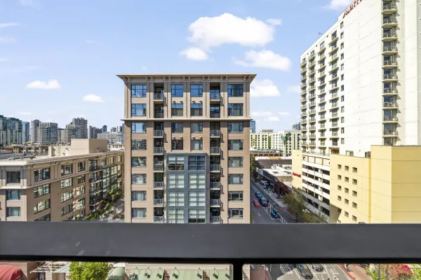 $220,000 | 207 Fifth Avenue, Unit 950, San Diego, CA 92101
