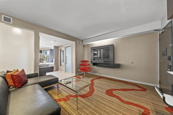 $220,000 | 207 Fifth Avenue, Unit 950, San Diego, CA 92101