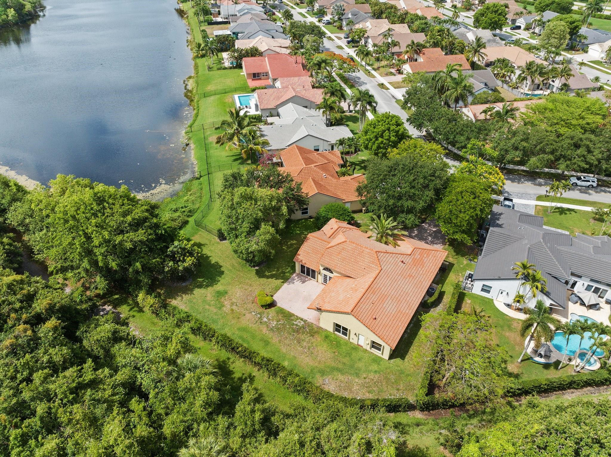 9715 Ridge Trace Davie, FL 33328 - Photo 37 of 48 Photo 37