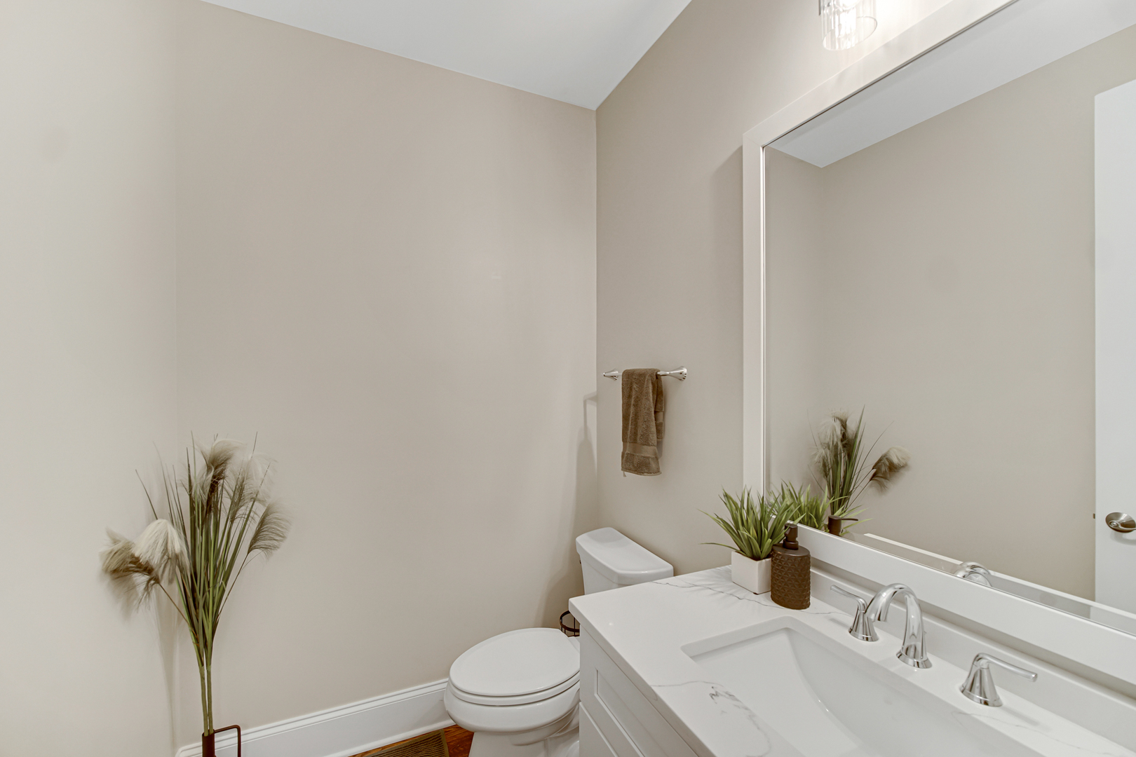 5622 Belmont Road Downers Grove, IL 60516 - Photo 12 of 42