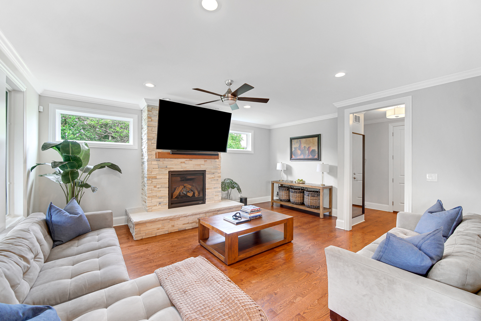 5622 Belmont Road Downers Grove, IL 60516 - Photo 9 of 42