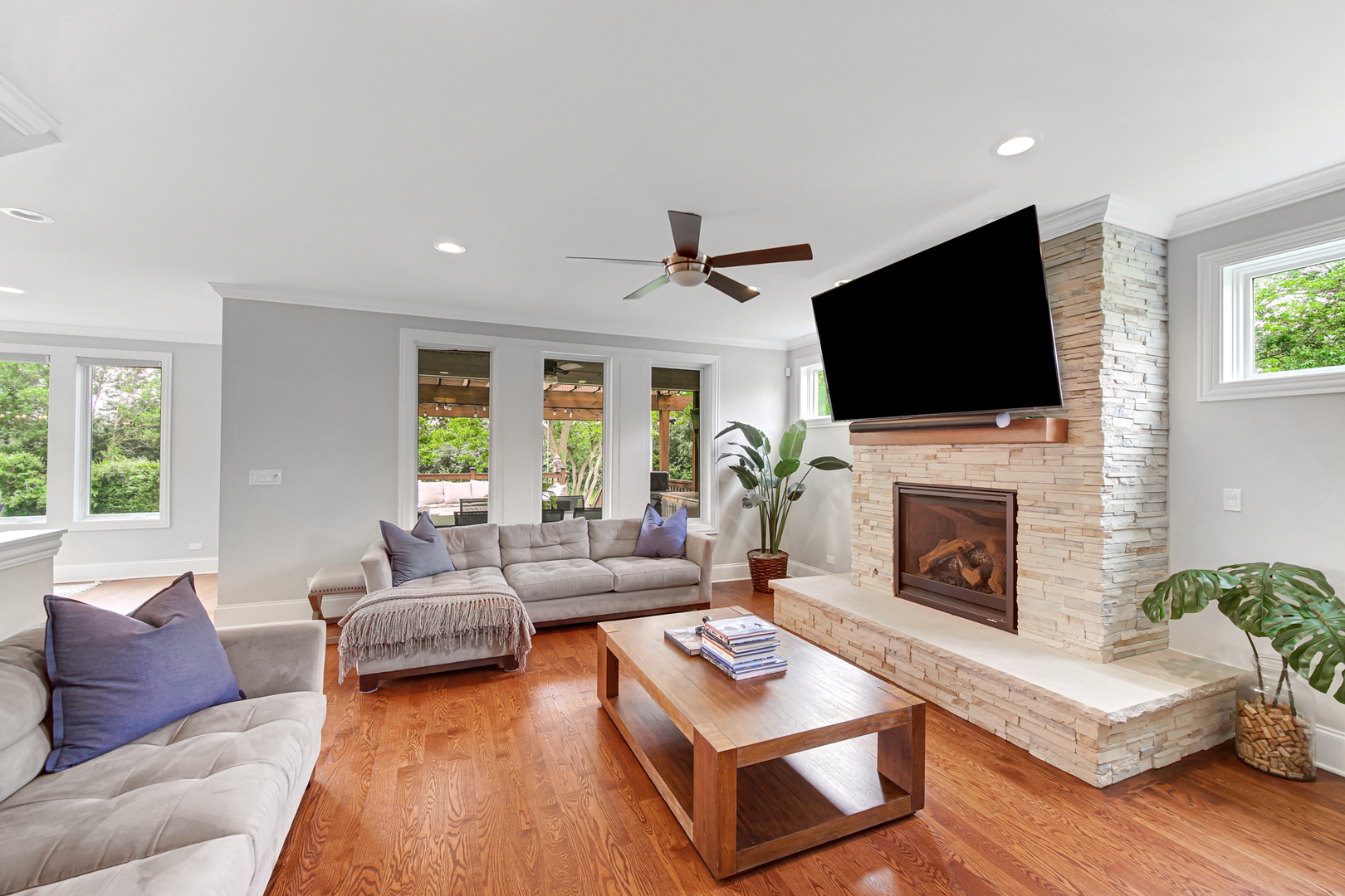 5622 Belmont Road Downers Grove, IL 60516 - Photo 10 of 42