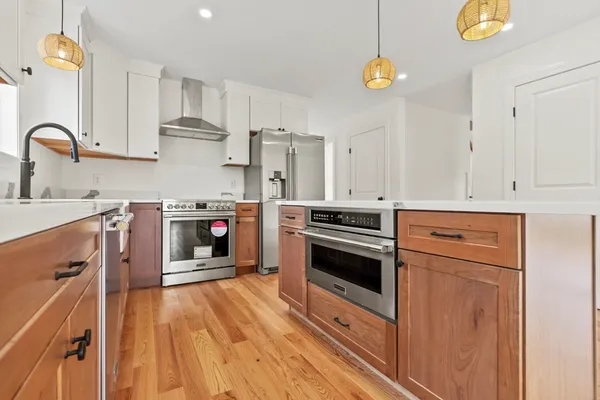 $814,900 | 145 Turner Farm Road, Uxbridge, MA 01569