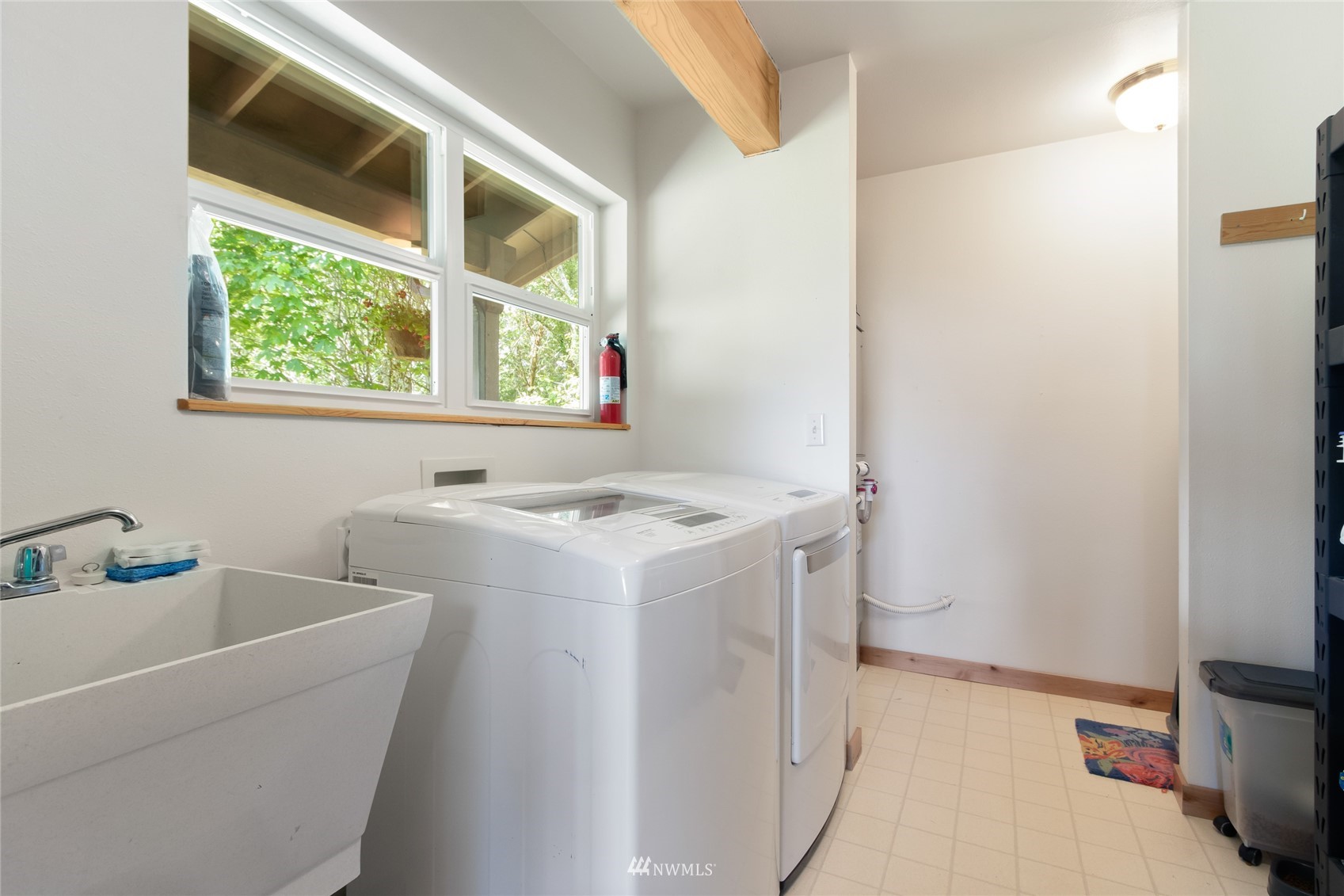 700 East Sherwood Road Allyn, WA 98524 - Photo 20 of 40 Gallery Image 20