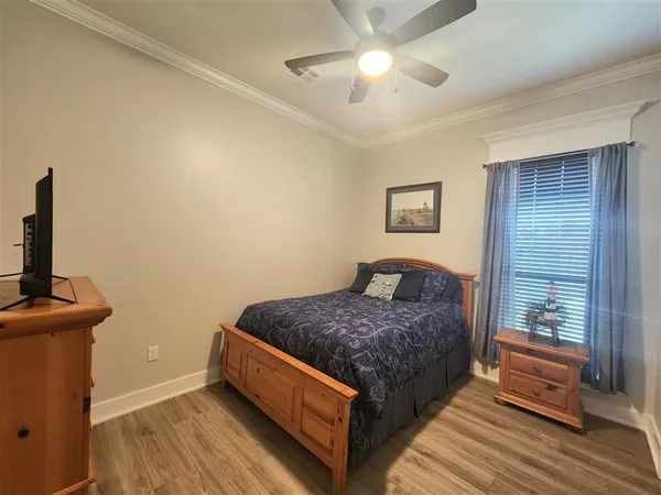 $450,000 | 1503 North Wallace Pointe Drive, Lake Charles, LA 70611