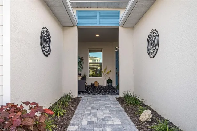 $4,395 | 8857 Oceana Way, Naples, FL 34114