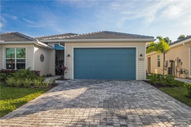 $4,395 | 8857 Oceana Way, Naples, FL 34114
