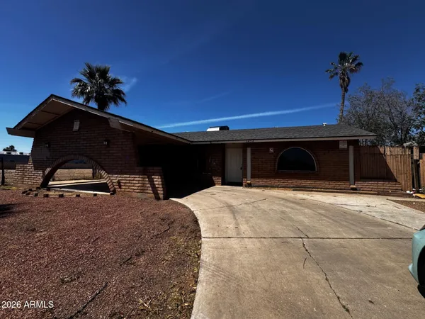 $279,900 | 6452 West Thomas Road, Phoenix, AZ 85033