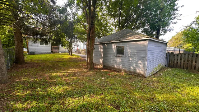 $259,000 | 2612 89th Place, Evergreen Park, IL 60805