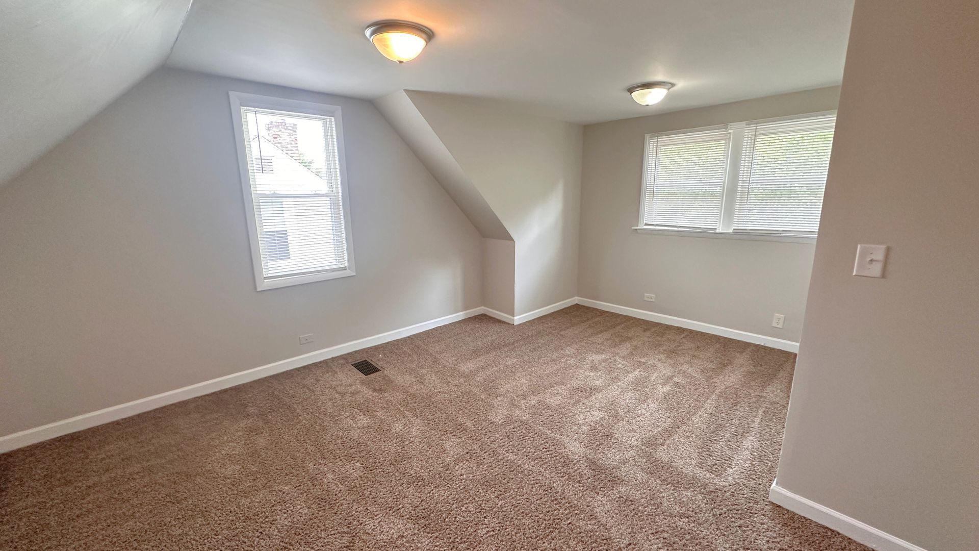 2612 89th Place Evergreen Park, IL 60805 - Photo 10 of 15