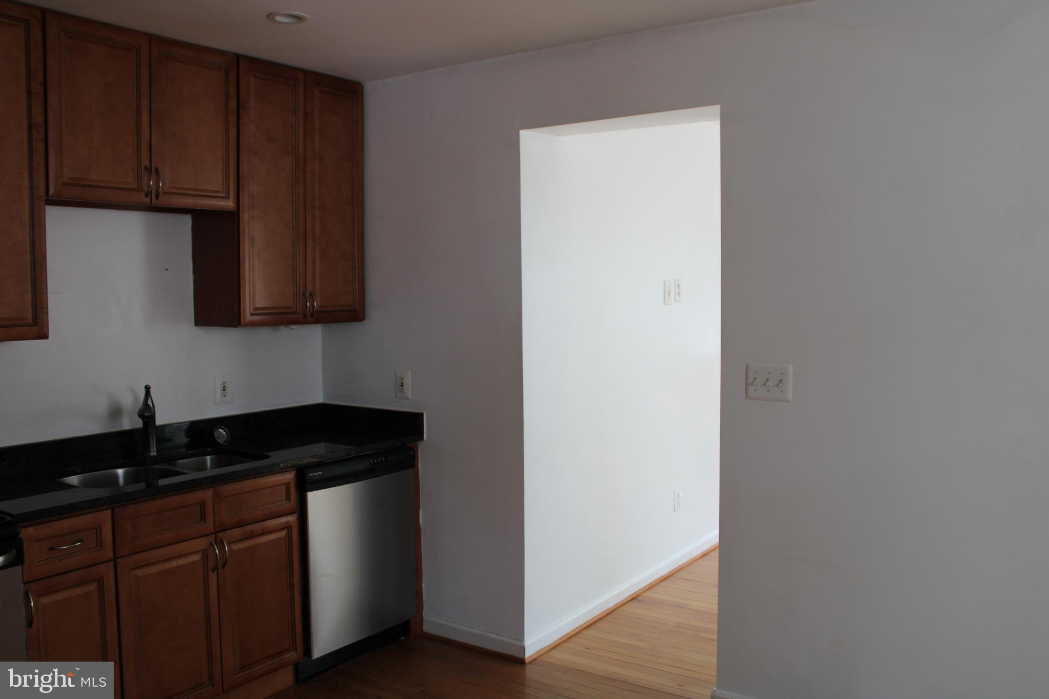 19115 Wayne Drive Triangle, VA 22172 - Photo 14 of 42