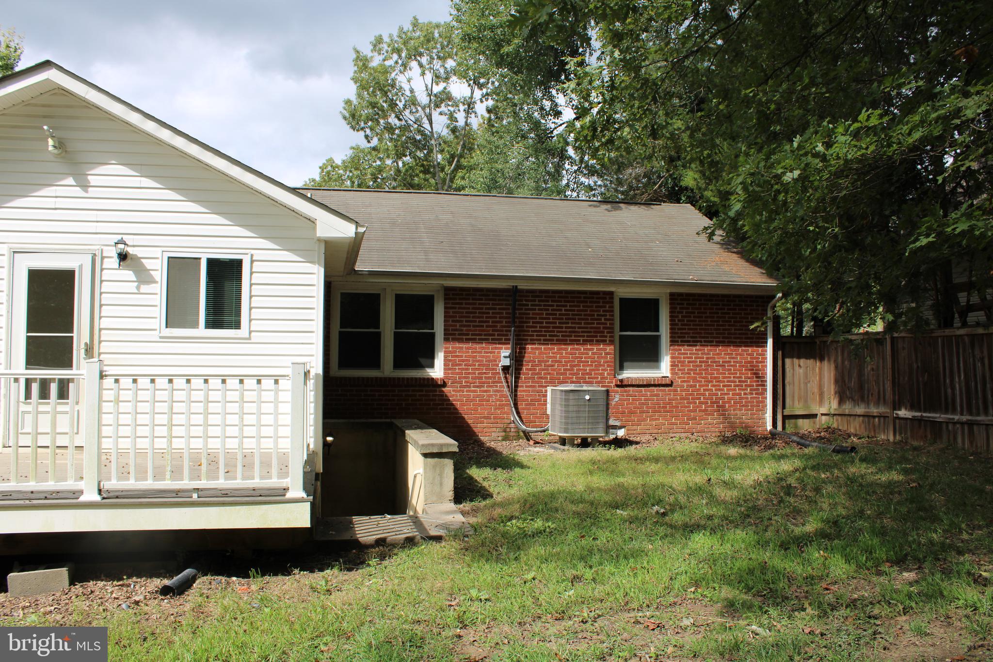 19115 Wayne Drive Triangle, VA 22172 - Photo 35 of 42