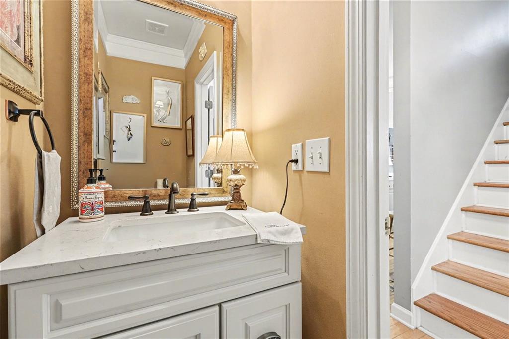 839 Scales Road Suwanee, GA 30024 - Photo 13 of 31