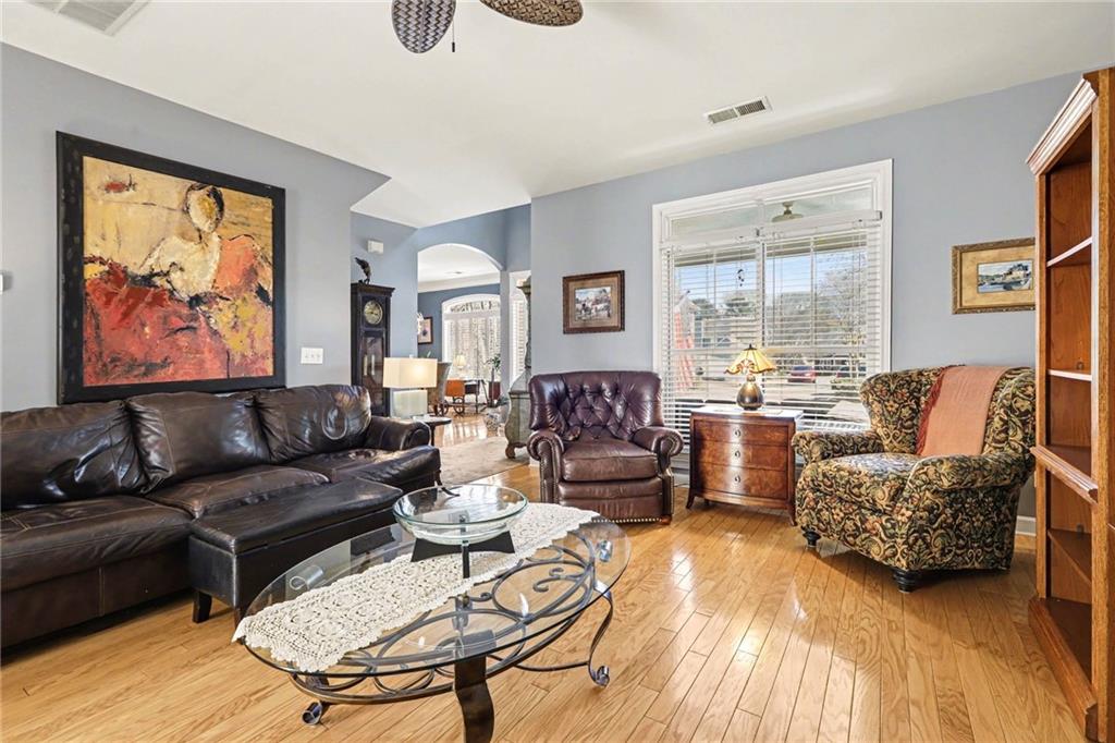 839 Scales Road Suwanee, GA 30024 - Photo 3 of 31