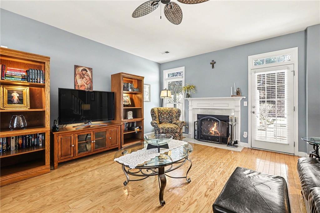 839 Scales Road Suwanee, GA 30024 - Photo 4 of 31