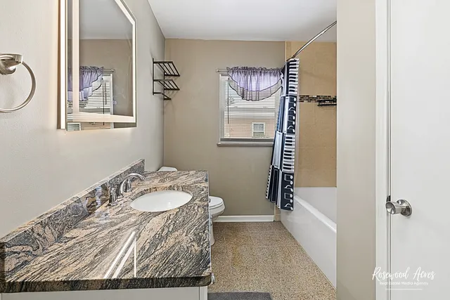 $179,900 | 580 Enos Avenue, Kankakee, IL 60901