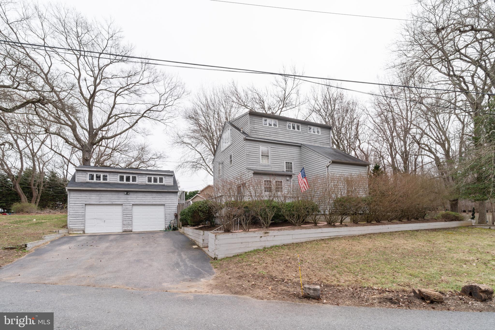 1313 Rogers Road Annapolis, MD 21409 - Photo 4 of 43 2 car garage has living space above