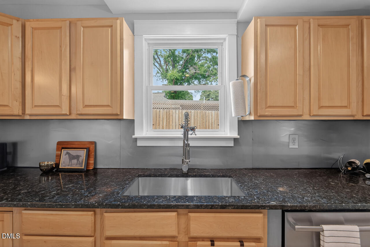 1225 Lynn Road Durham, NC 27703 - Photo 16 of 47 26