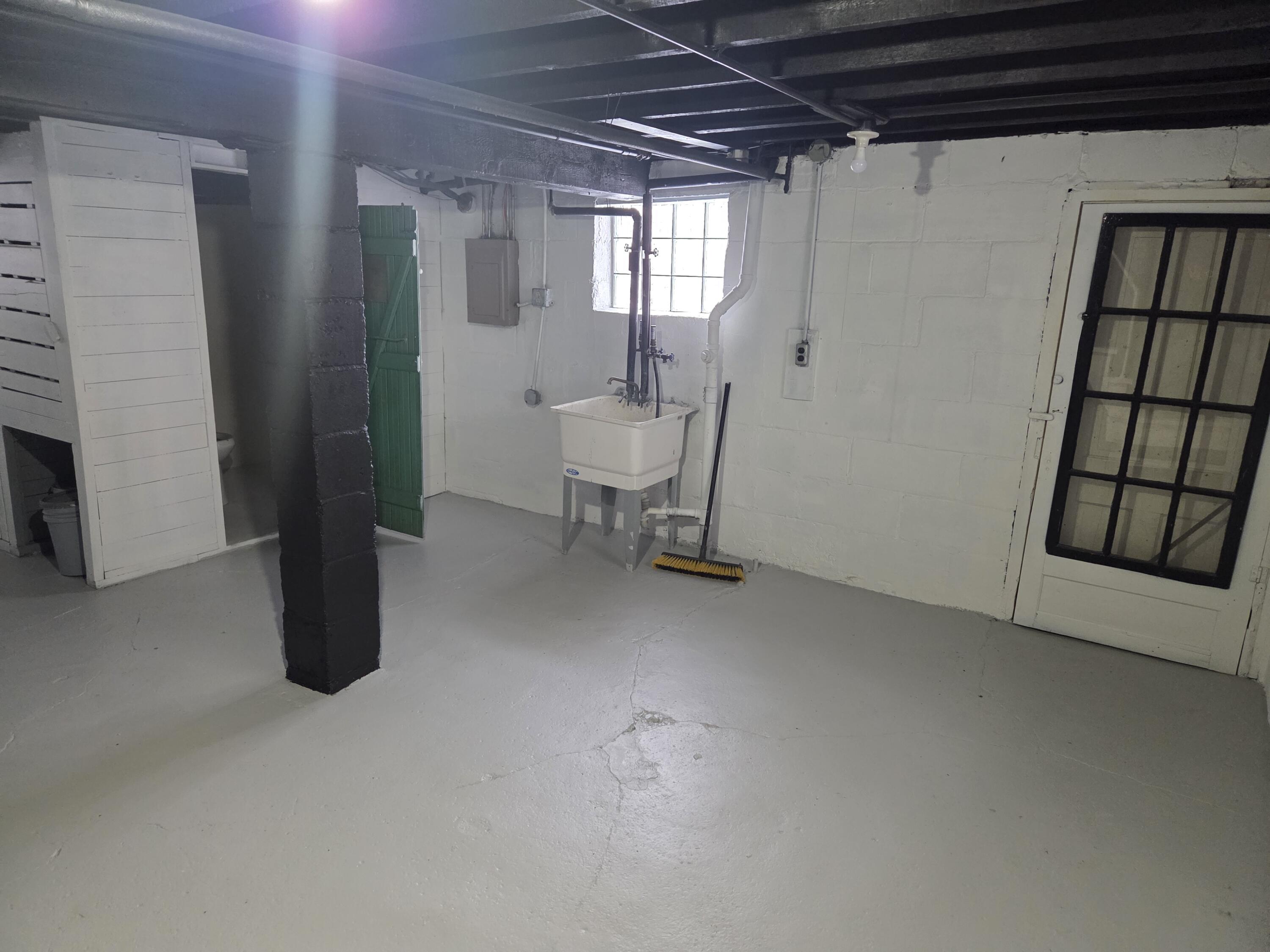 1035 South 33rd Street Milwaukee, WI 53215 - Photo 27 of 33 1000066002