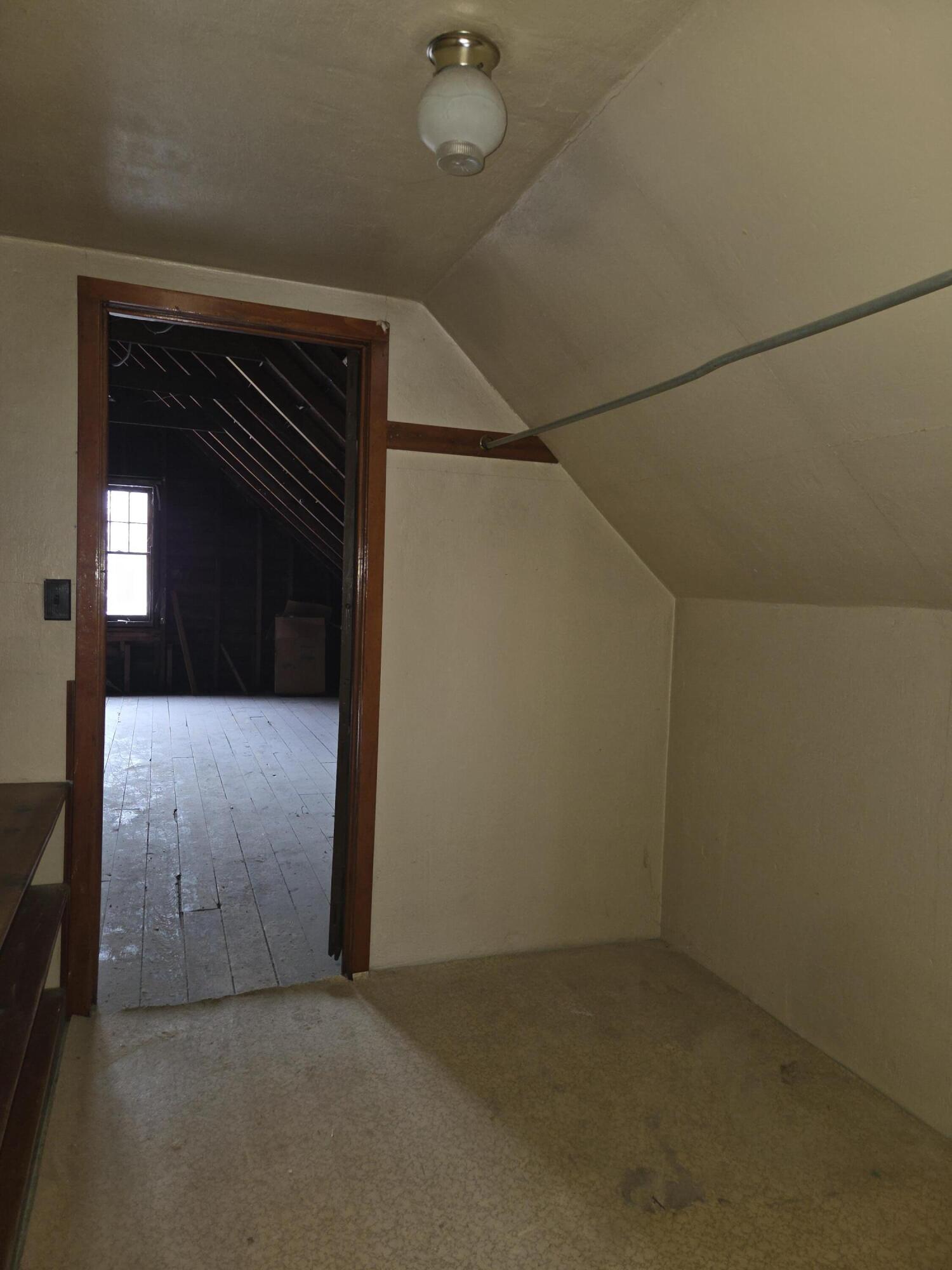 1035 South 33rd Street Milwaukee, WI 53215 - Photo 28 of 33 1000066011