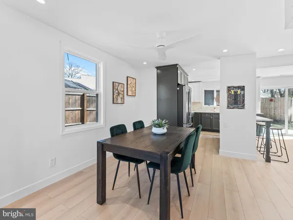 $469,900 | 300 West Holly Avenue, Oaklyn, NJ 08107