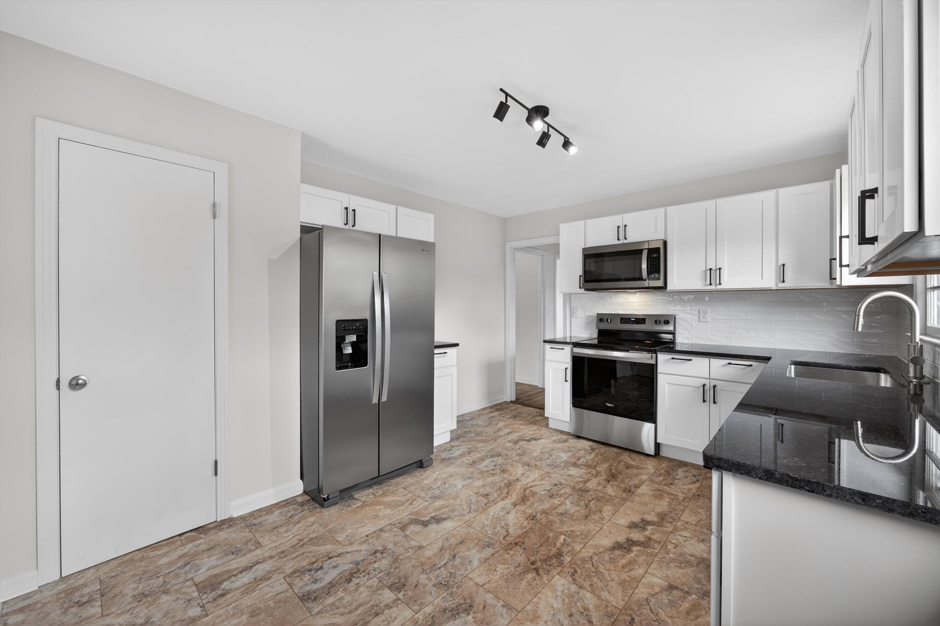 5220 Upper River Road Northeast Charleston, TN 37310 - Photo 8 of 25 15-090A3970