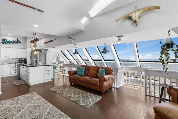 $1,799,999 | 901 North Ocean Shore Boulevard, Flagler Beach, FL 32136
