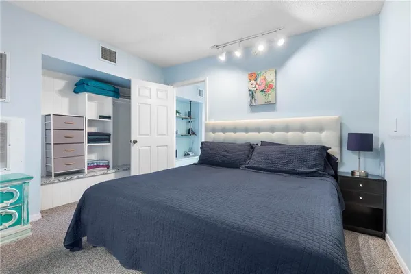 $1,799,999 | 901 North Ocean Shore Boulevard, Flagler Beach, FL 32136