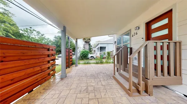 a view of a pathway with a backyard