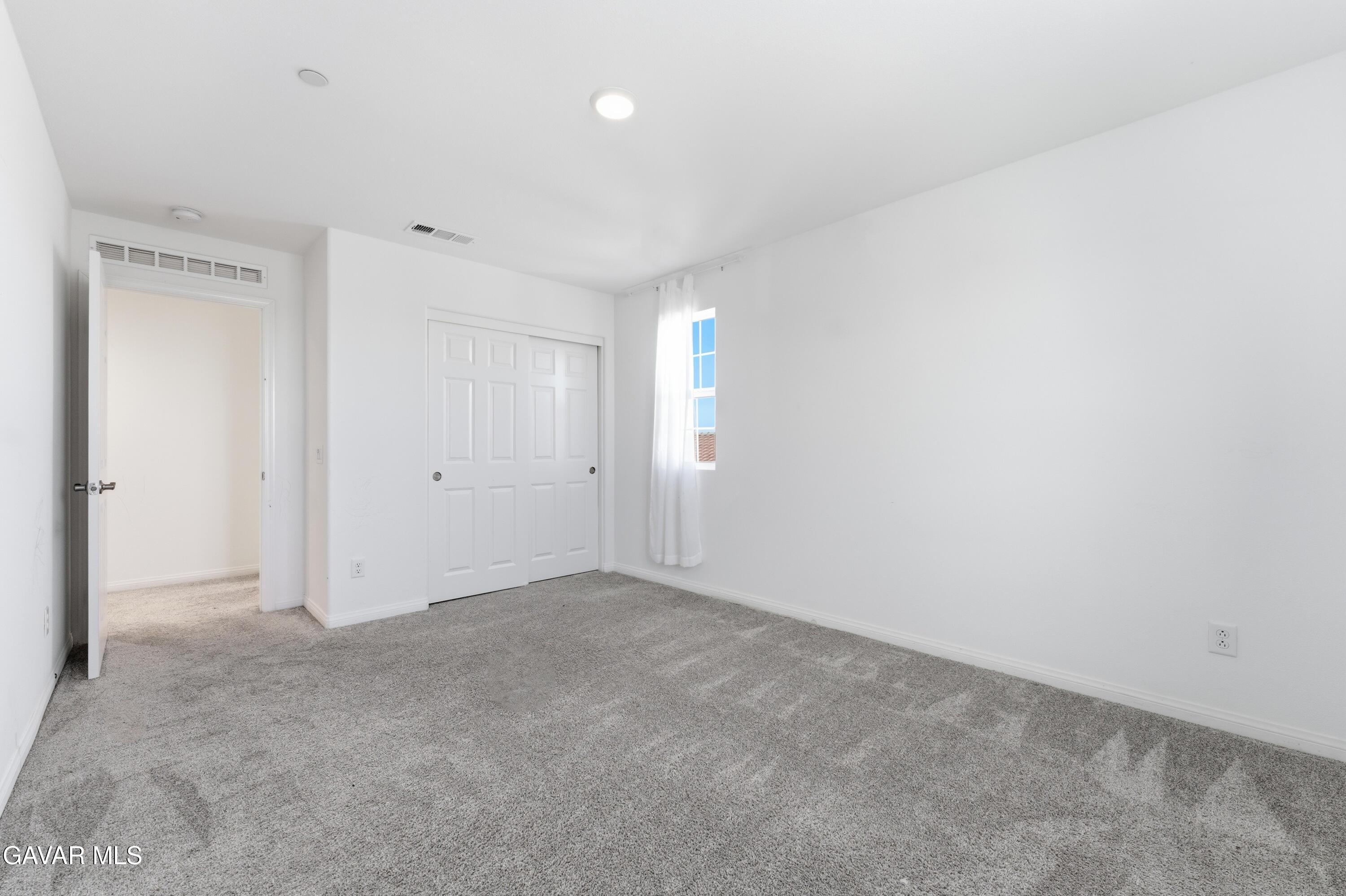 43869 Hampton Street Lancaster, CA 93536 - Photo 9 of 20 a view of an empty room