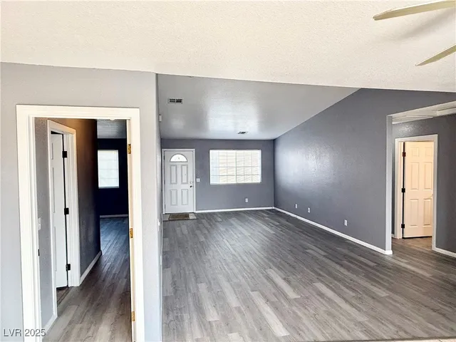 $1,400 | 1030 Marne Court, Unit B, Pahrump, NV 89048