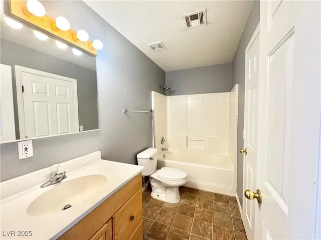 $1,400 | 1030 Marne Court, Unit B, Pahrump, NV 89048