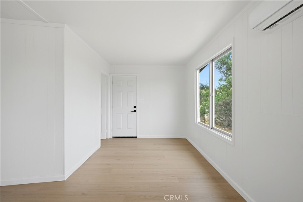 59995 Granite Gulley Road Anza, CA 92539 - Photo 13 of 33 an empty room with windows