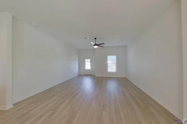 $1,795 | 101 Acoustic Lane, Carencro, LA 70520