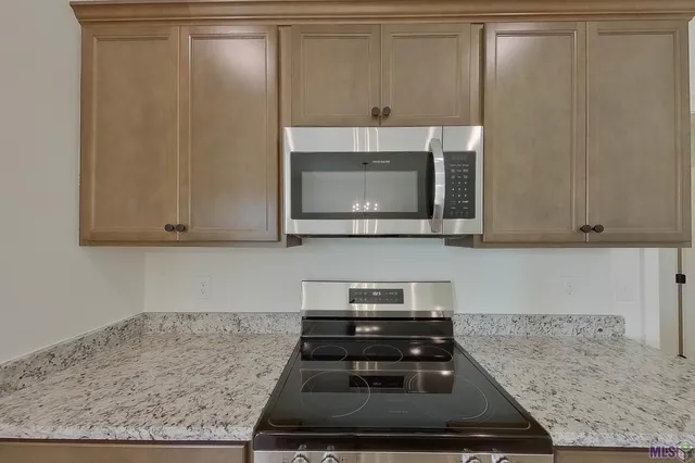 $1,795 | 101 Acoustic Lane, Carencro, LA 70520