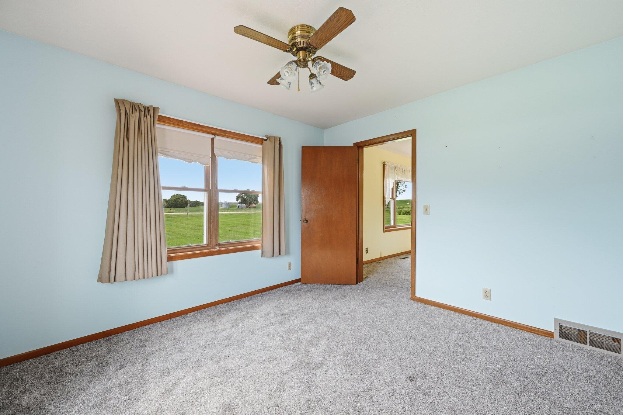 427 Orange Road Harlan, IA 51537 - Photo 21 of 38 Gallery Image 21