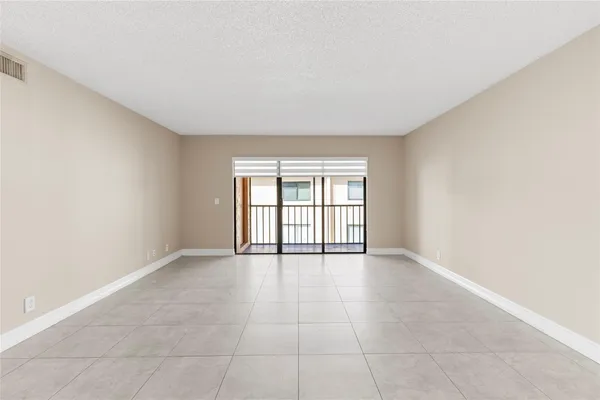 $2,600 | Undisclosed Address, Weston, FL 33326
