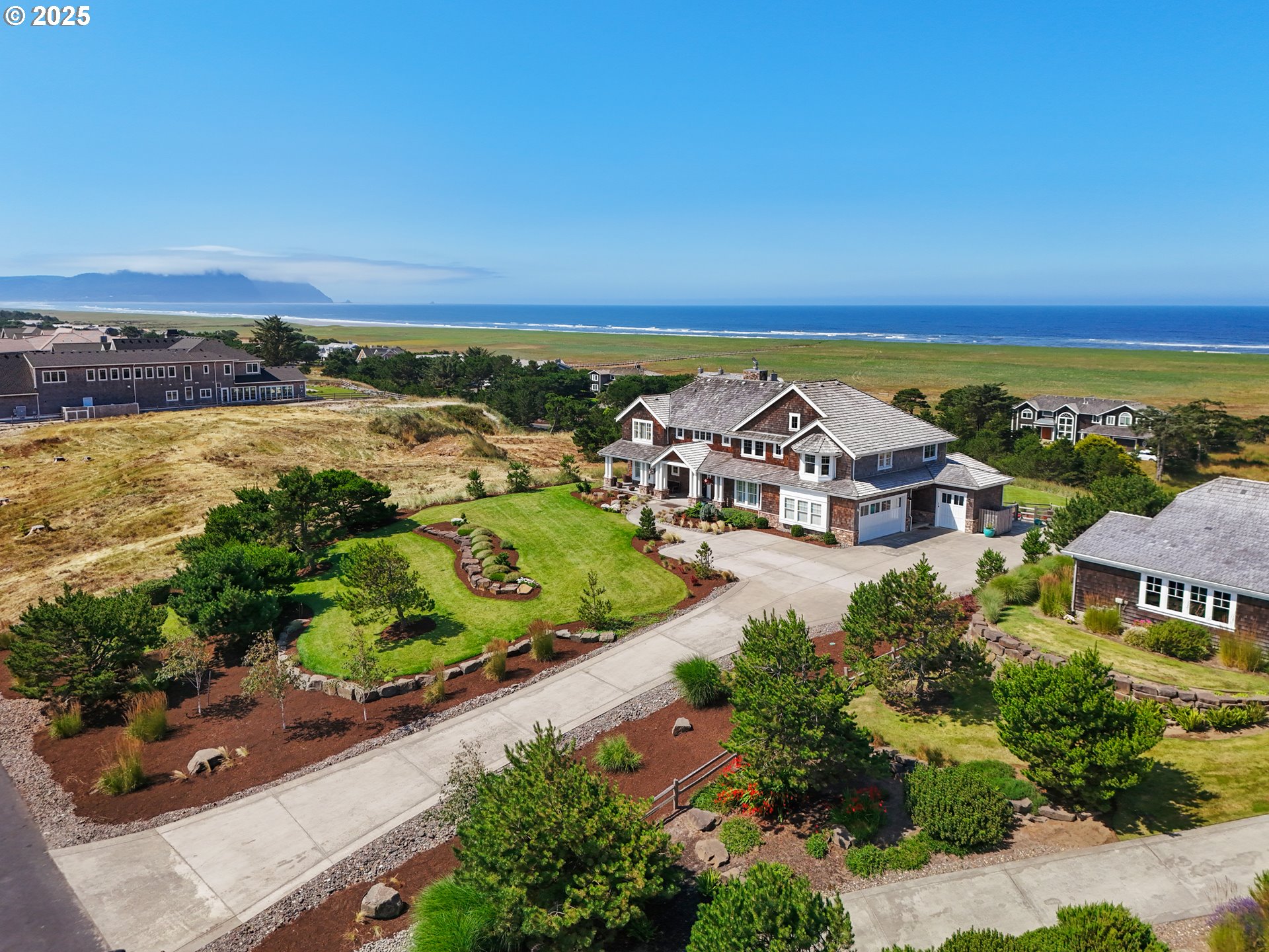 89062 Pinehurst Road Gearhart, OR 97138 - Photo 4 of 42