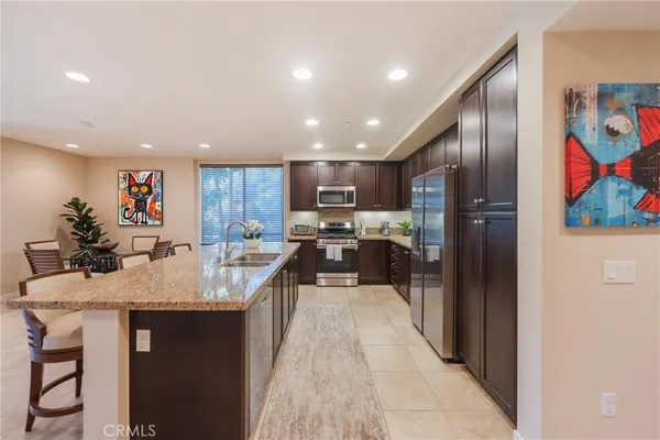 $1,150,000 | 81 Waldorf, Irvine, CA 92612