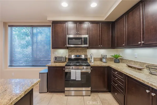 $1,150,000 | 81 Waldorf, Irvine, CA 92612