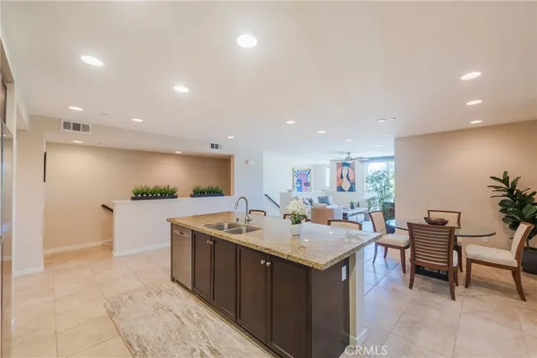$1,150,000 | 81 Waldorf, Irvine, CA 92612