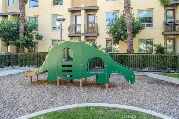 $1,150,000 | 81 Waldorf, Irvine, CA 92612
