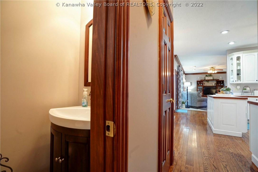 452 Dairy Road Poca, WV 25159 - Photo 14 of 31 Gallery Image 14