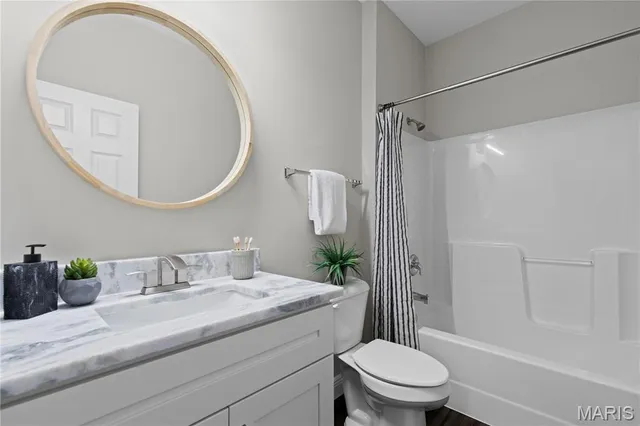 $469,000 | 625 Aspen Trace Drive, St. Peters, MO 63376