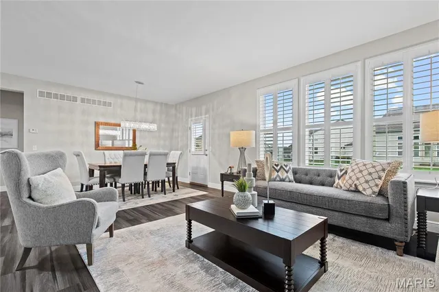 $469,000 | 625 Aspen Trace Drive, St. Peters, MO 63376