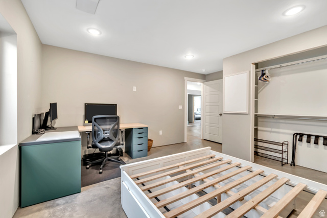 3232 West 1670th Street North Provo, UT 84601 - Photo 27 of 33 Bedroom with a desk and recessed lighting